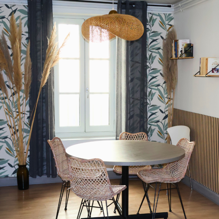 salle restauration recoin : restaurant associatif tours pour le logement inclusif et solidaire au Hameau saint-Michel à Tours